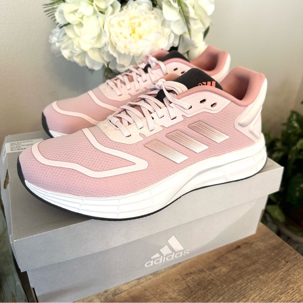 Adidas Women’s Pink Running Shoes Sneakers Size 8.5